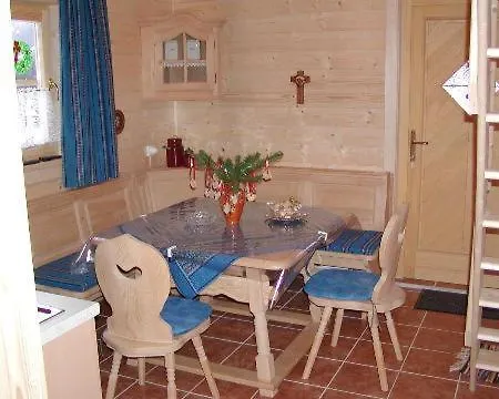 Almdorf Praebichl בקתה *